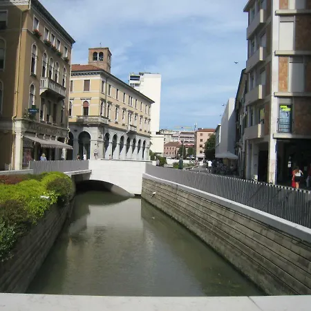 Guest house International Venice Mestre
